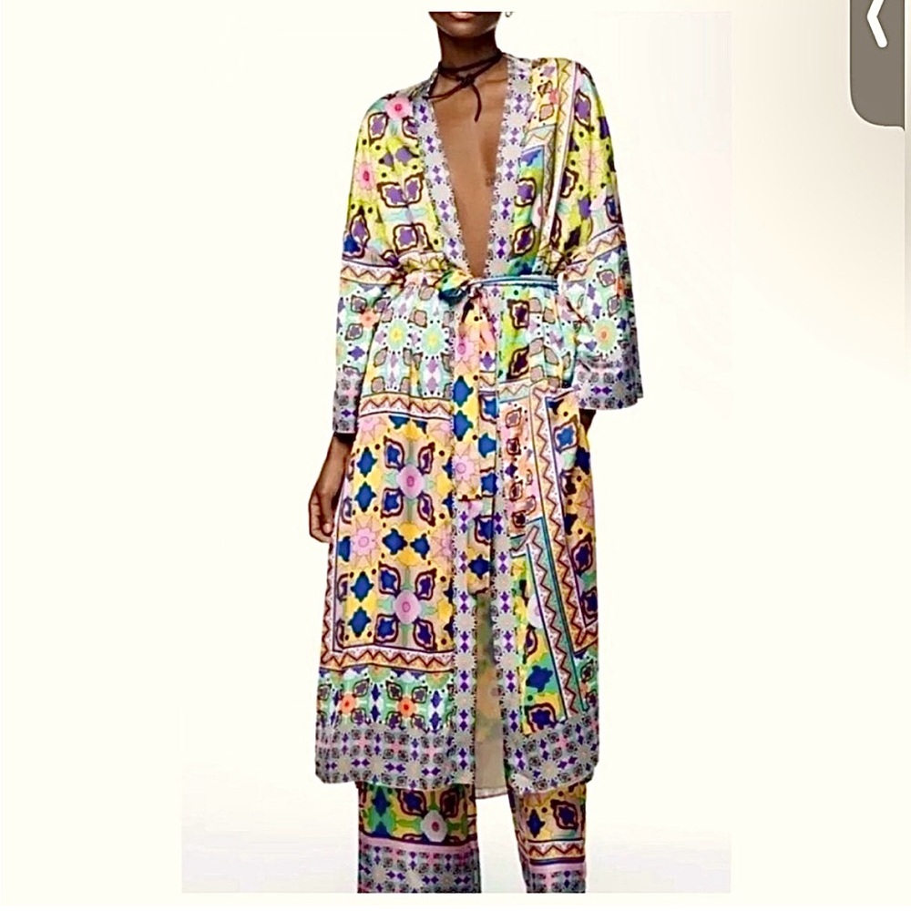 Zara satin effect print multicolored long belted split hem kimono Duster sz.S